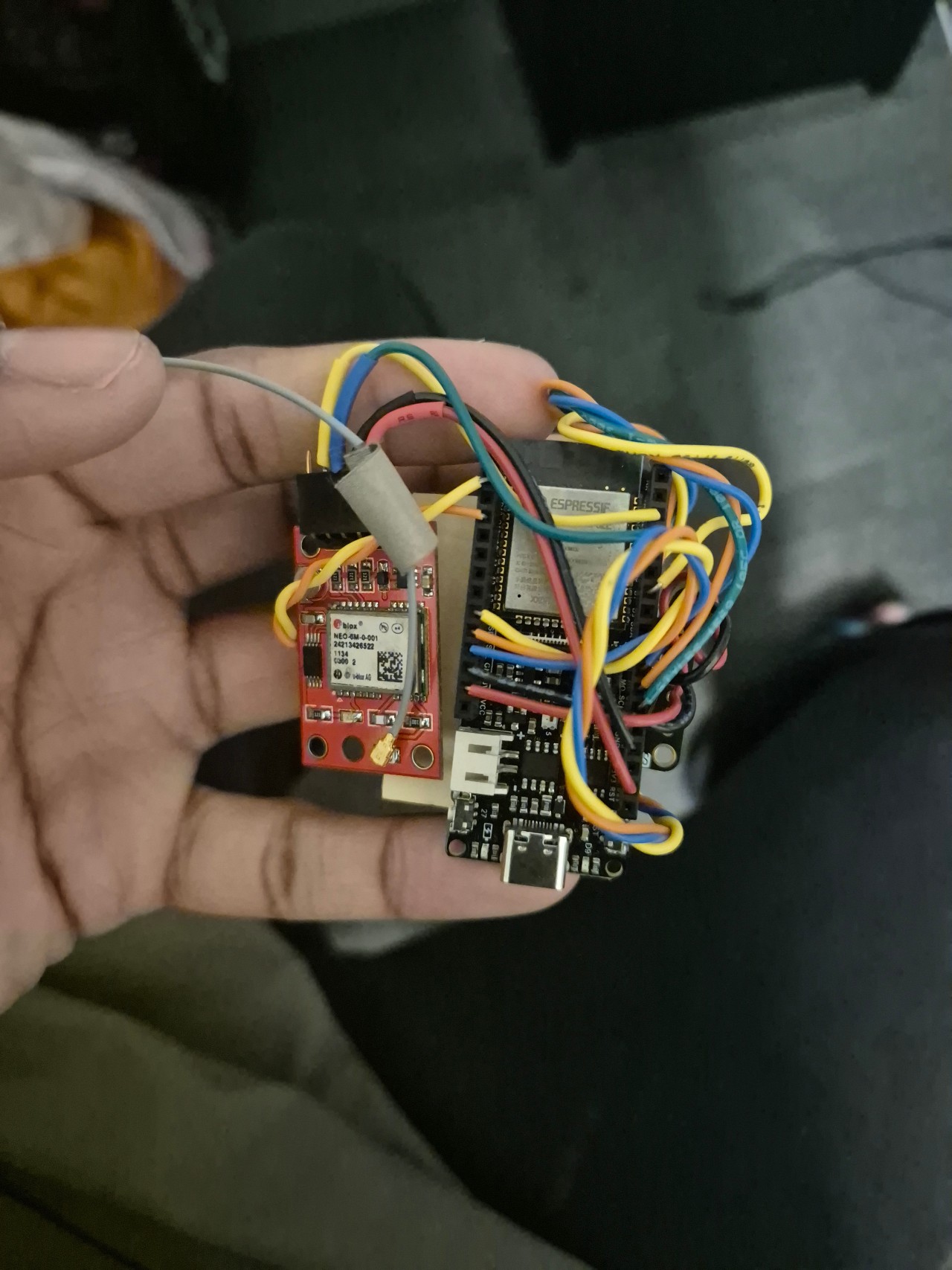 ESP32 assembly, cleaned up and optimised wiring